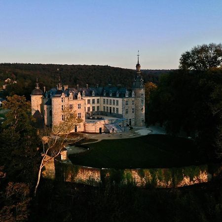 Le Chateau De Mirwart מראה חיצוני תמונה